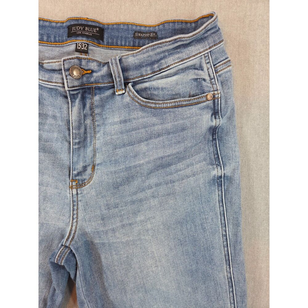 Judy Blue 15/32 Straight Leg Jeans Light Wash Raw Frayed Hem Stretch Denim - Picture 6 of 9